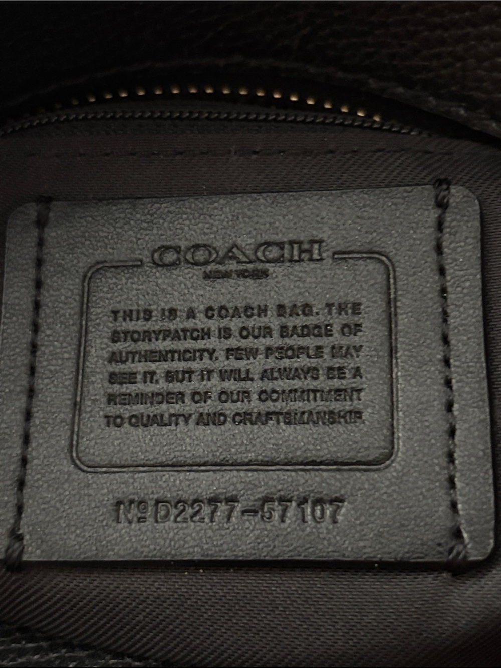 Coach Turnlock Chain Tote 27 Black Pebbled Leather Gold Chain Style 57107 - Picture 9 of 16
